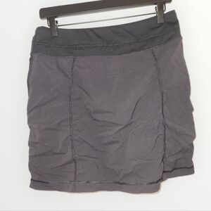 THE NORTH FACE Arise and Align Black Skirt  Flashdry small